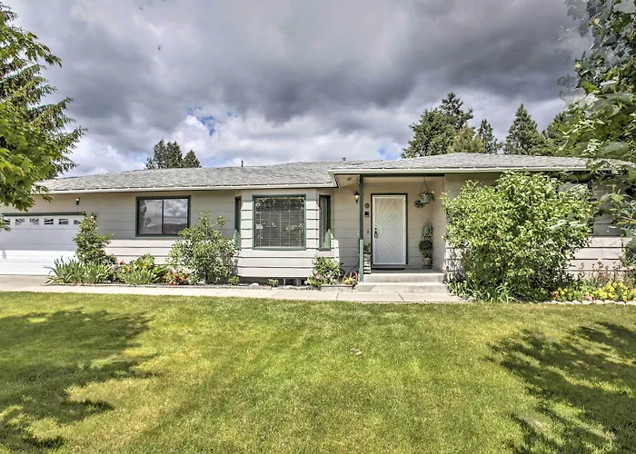 Sunny Home W/ Patio < 10 Mi To Lake Coeur D'Alene