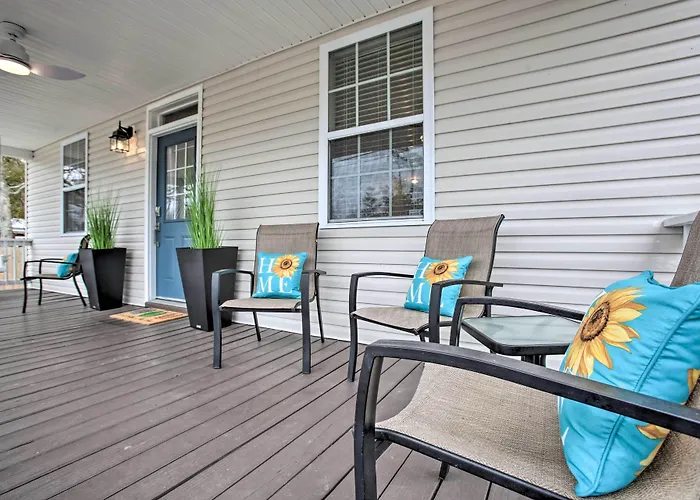 Waveland Home Near Beach: Pets Allowed!