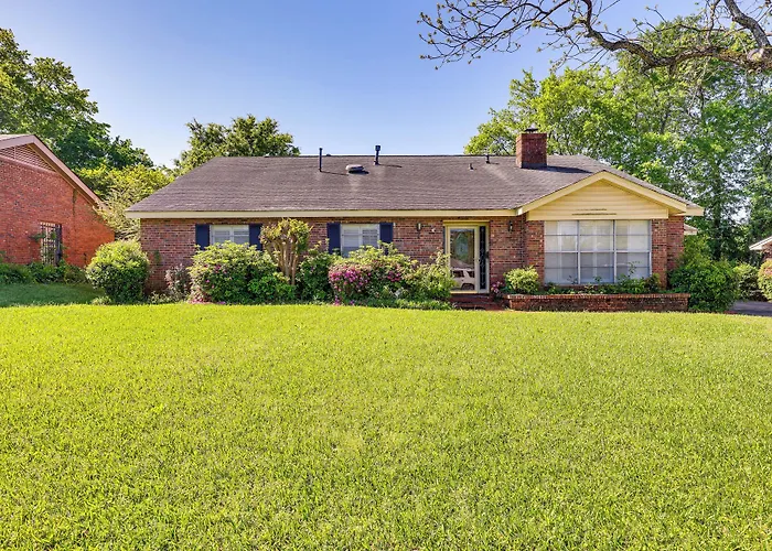 Spacious Downtown Montgomery Home W/ Yard, Patio!
