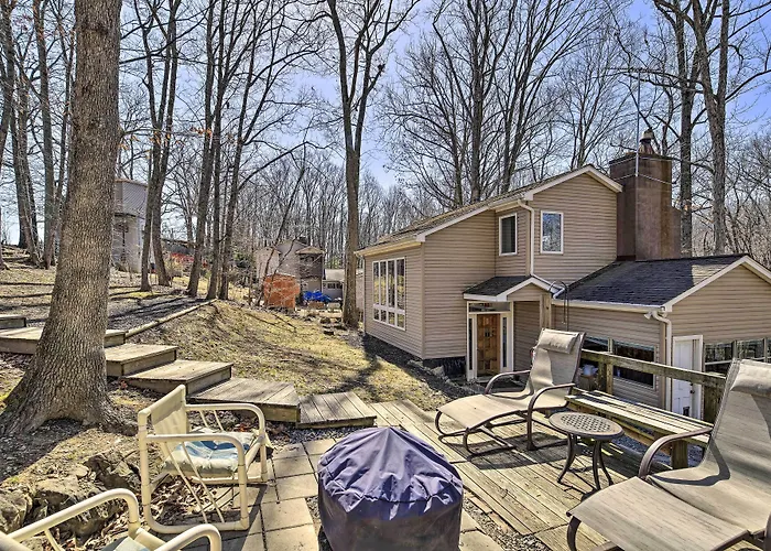Pet-Friendly Cabin W/ Dock On Claytor Lake!