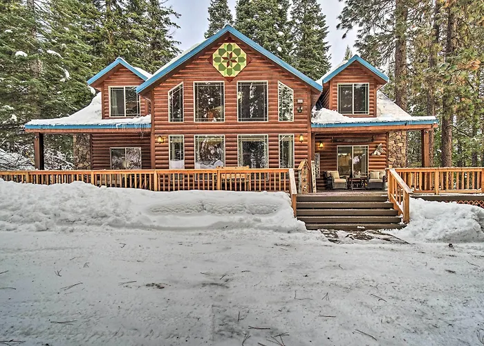 Garden Valley Cabin W/ Loft & Large Deck!