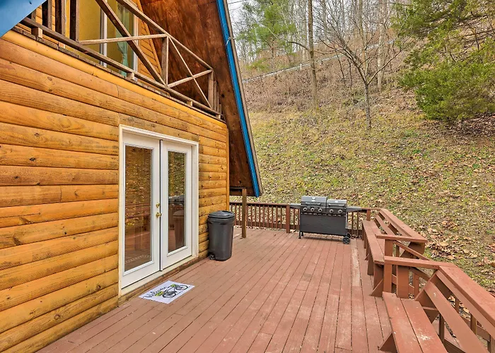 Cozy Yatesville Lake Cabin Rental In Louisa!