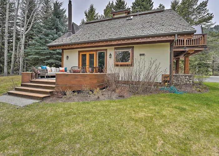 Serene Sun Valley Home W/ Hot Tub & Mtn Views