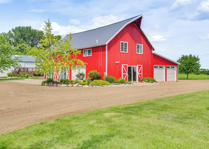 Unique, Renovated Barn Vacation Rental In Donnelly