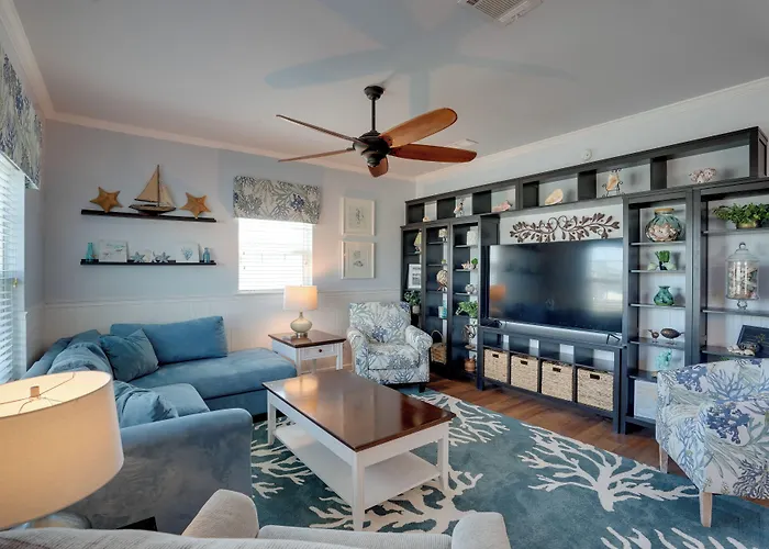 Fort Myers Home Near Sanibel Island Causeway