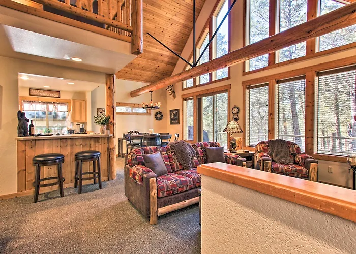Klamath Falls Cabin Retreat W/ Deck & Grill!