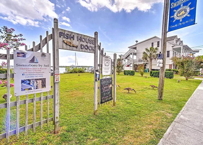 Historic Swansboro Studio W/ Intracoastal View!