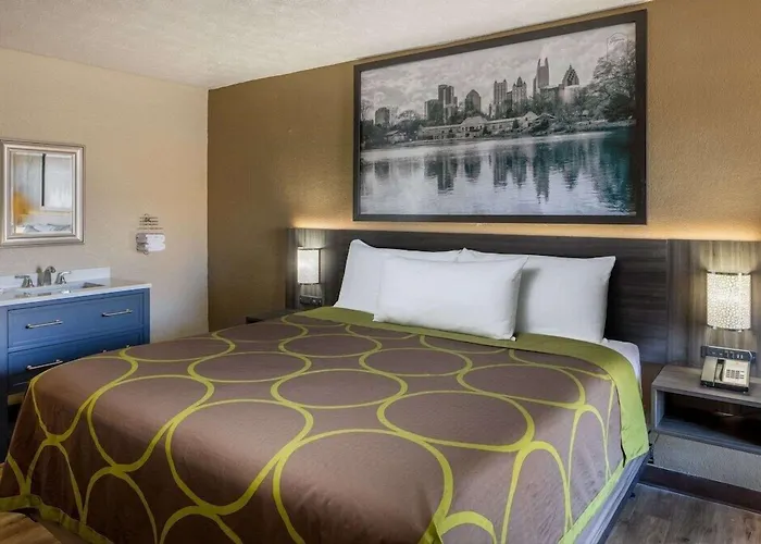 Super 8 By Wyndham Mcdonough Ga