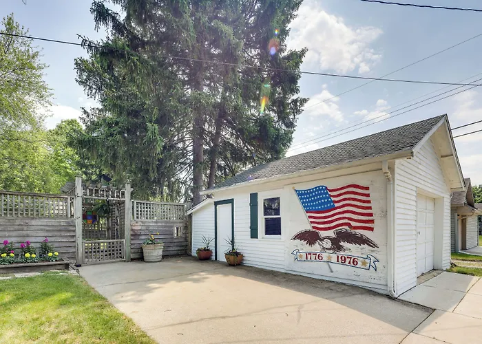 Charming Chesterton Home: W/ Idyllic Location!