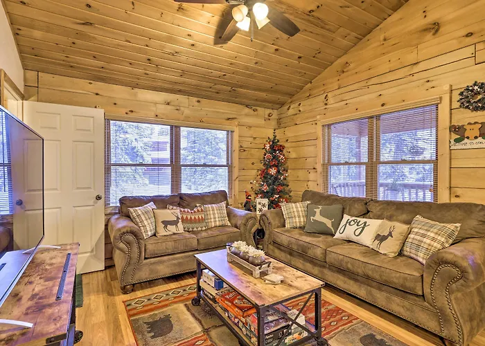 Cozy 'Nora'S Hideaway' - Charming, Quiet Log Cabin