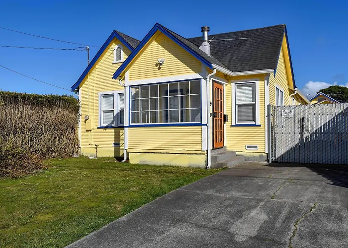Eureka Cottage Near Sequoia Park & Old Town!