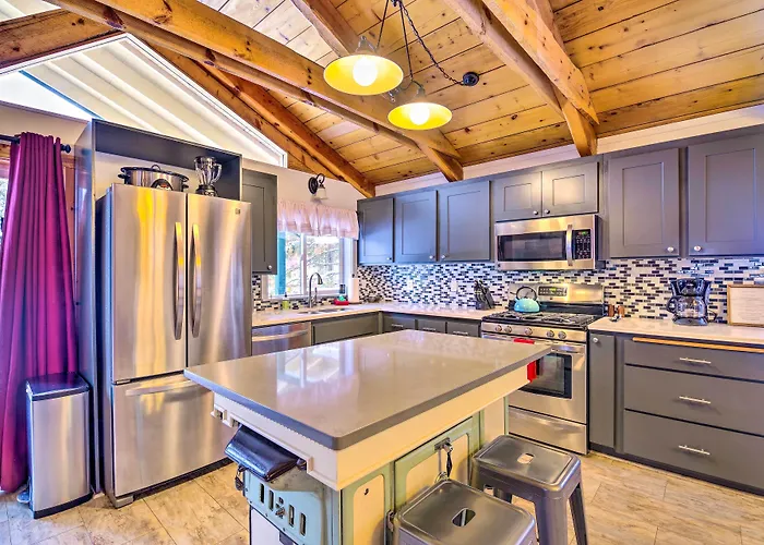 Mccall Retreat W/ Hot Tub - 1/2 Mi To Downtown!