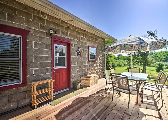 Bungo Creek Retreat W/ Multi-Use Trails & A Creek