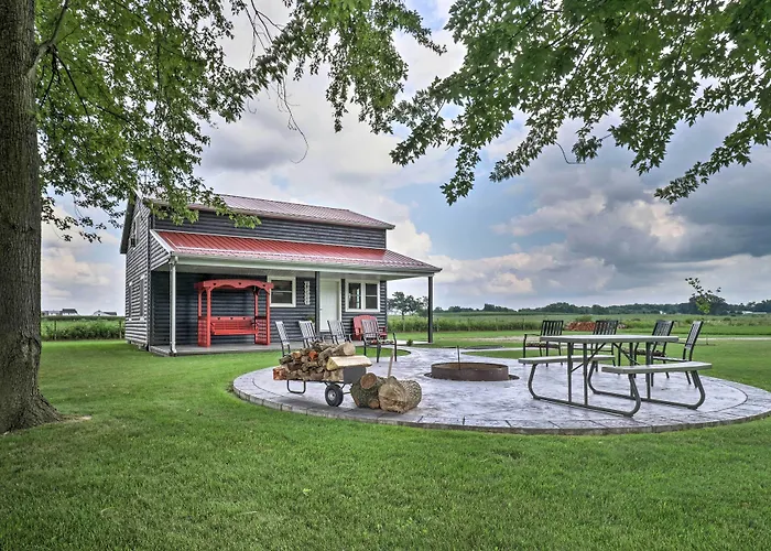 Cozy 'Haven Of Rest' Home W/ Amish Country Views!