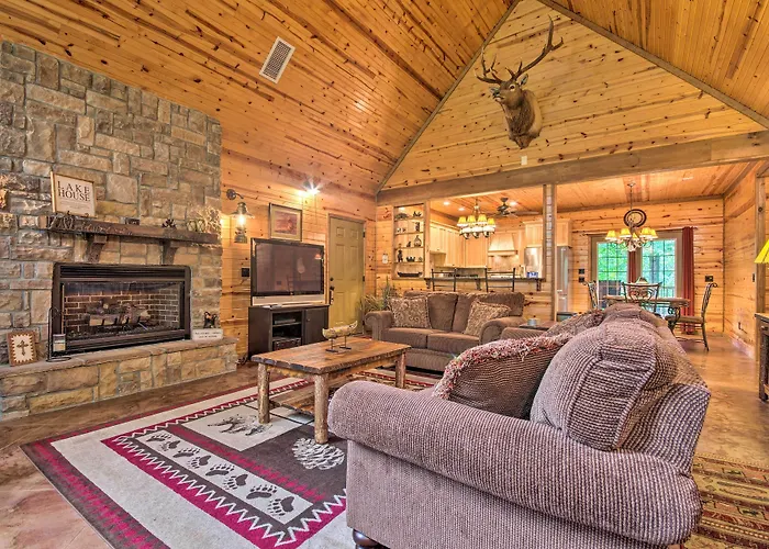 Spacious Family Home W/ Fire Pit By Norfork Lake!