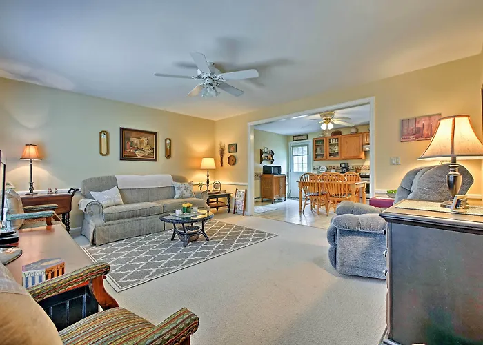 Charming Owls Head Retreat: 2 Mi To Rockland Coast