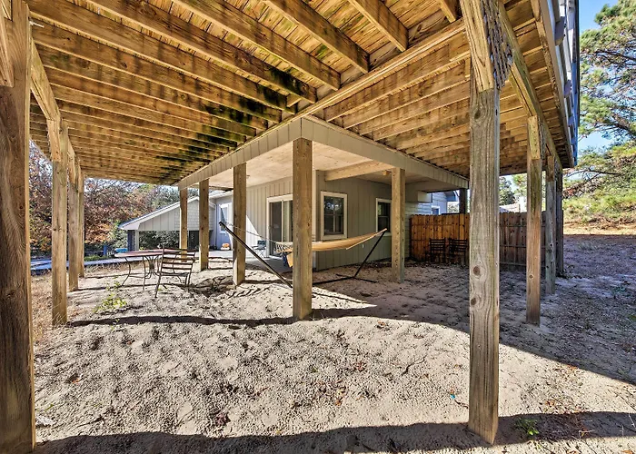 Bright Southern Shores Family Home < 1 Mi To Beach