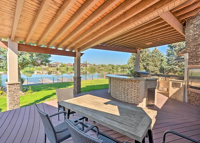 Moses Lake Retreat W/ Salt Water Hot Tub!