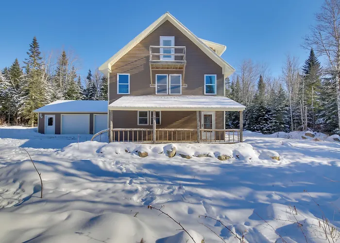 'Rangeley Retreat' Cabin-Style Home: Lake Access