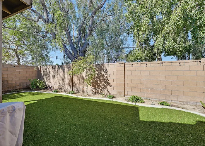 Renovated Yuma Home W/ Community Pool!