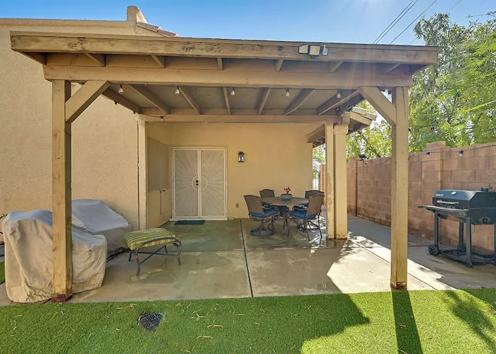 Renovated Yuma Home W/ Community Pool!