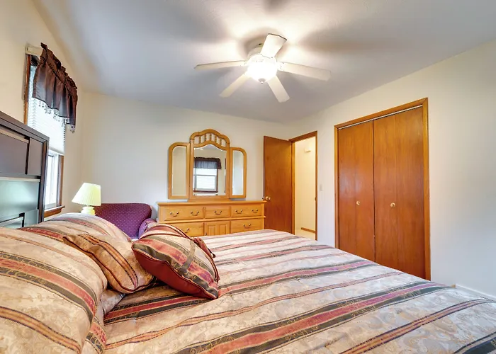 Clear Lake Vacation Home Rental - Pet Friendly!