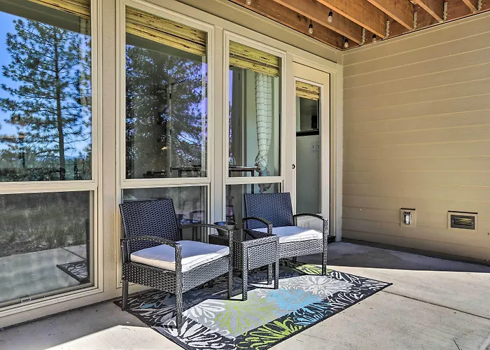 Resort Condo Retreat ~ 6 Mi To Downtown Bend!