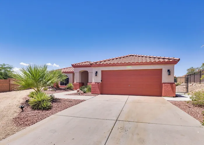 Bullhead City Oasis W/ Fire Pit + Mtn View!