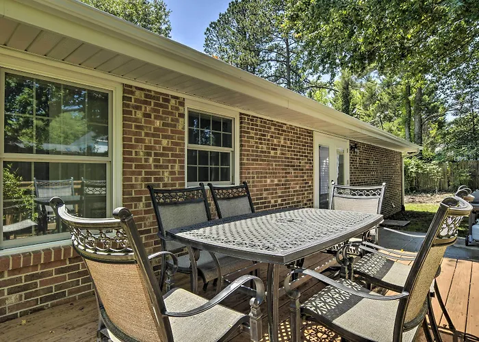 Apex Home ~ 15 Mi To Downtown Raleigh!