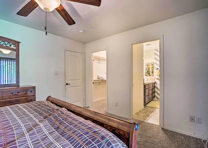 Yuma Family Home W/ Covered Patio + Grill!