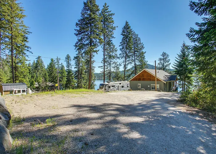 Loon Lake Waterfront Retreat: 2 Decks & Dock!