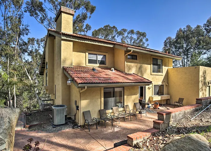 Spacious El Cajon Villa - 14 Mi To Downtown!