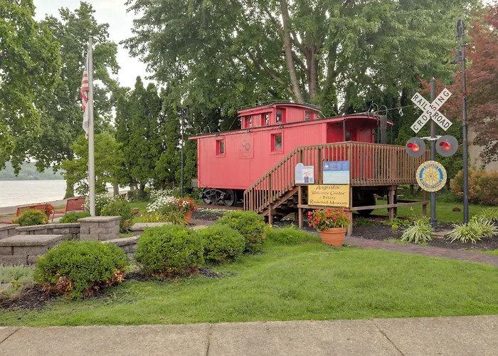 Riverfront Studio W/ Private Patio & Garden!