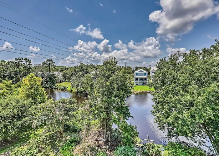 Family Beach Home; Walk To N Litchfield Beach