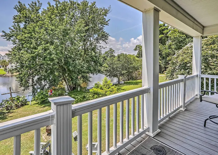 Family Beach Home; Walk To N Litchfield Beach