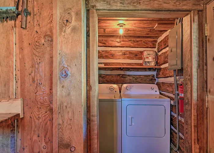 Montana Retreat: The Nelson Cabin In Hamilton