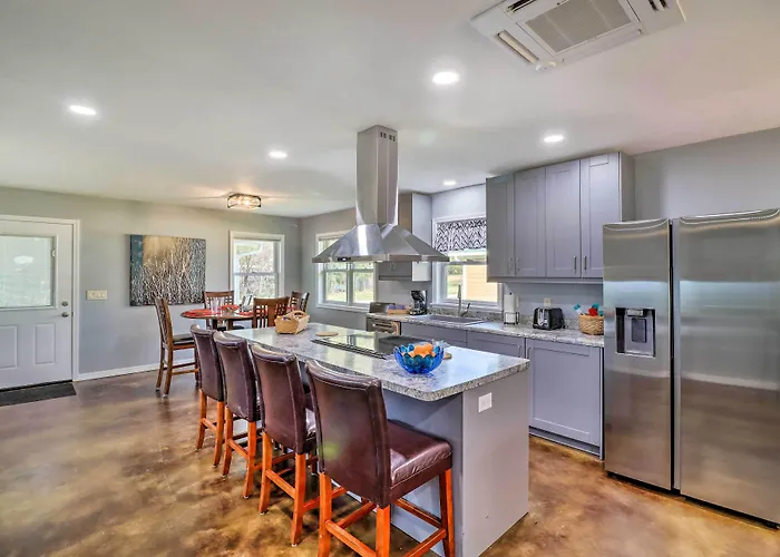 Newly Built Cotter Home, Great Fishing Nearby