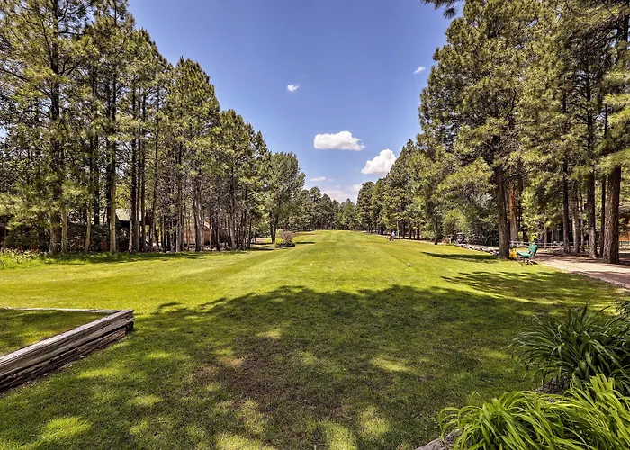 32 Mi To Sunrise Park: 'White Mountain Retreat'