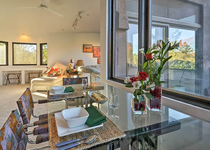 2 Acres & Red Rock Views: Sedona Casita!