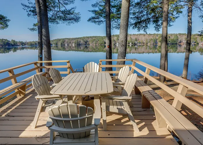 Lakefront Cabin W/ Panoramic Water View & Access