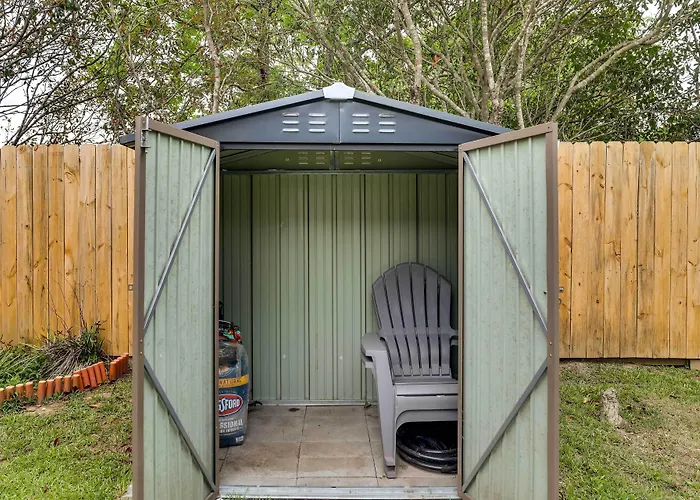 North Charleston Vacation Rental Near Cooper River