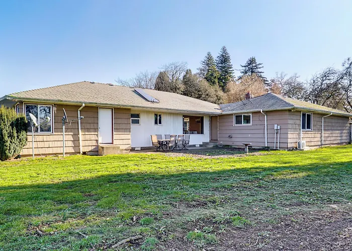 Secluded Albany Escape, Pet Friendly W/ Fee