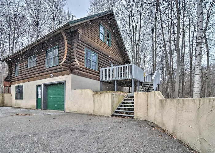 Secluded Gaylord Cabin W/ Deck, Fire Pit & Grill!