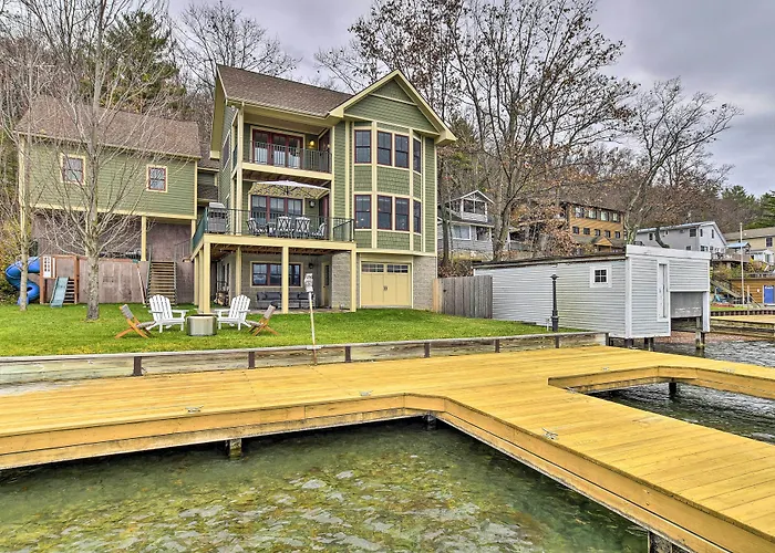Charming Home On Keuka Lake W/ Dock & Fire Pit!