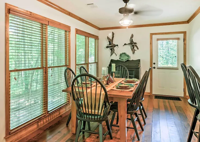 Waterfront West Point Lake Cabin W/ Private Dock!