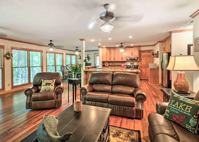 Waterfront West Point Lake Cabin W/ Private Dock!