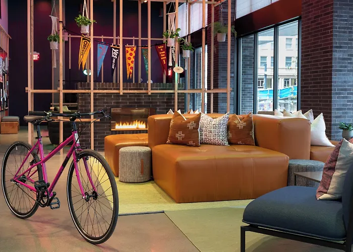 Moxy Portland Downtown