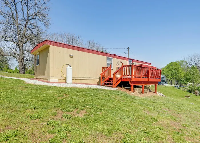 Waterfront Virginia Retreat W/ Canoe, Pets Welcome