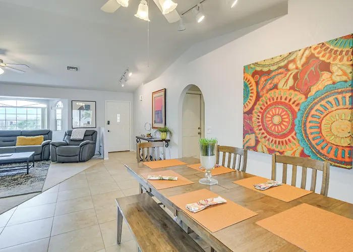 Lake Havasu Pool Home - 2 Mi From Main Launch Ramp