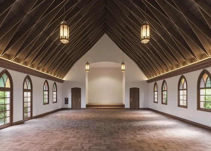 Commodore Perry Estate, Auberge Collection